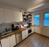 Großzügige 3 Zimmer Wohnung, ca. 97 m2, Einbauküche, 3. OG - Selb