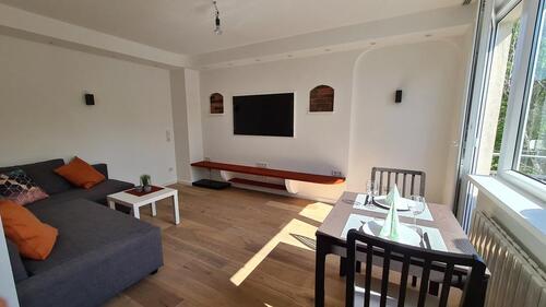 Foto - Stilvoll eingerichtetes 2-Zimmer Apartment mit großem Balkon