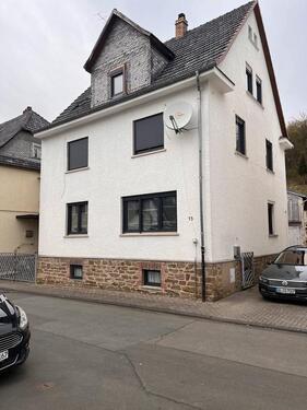 Foto - Haus zum Verkauf - 350.000,00&nbsp;EUR Kaufpreis, ca.&nbsp; 230,00&nbsp;m&sup2;