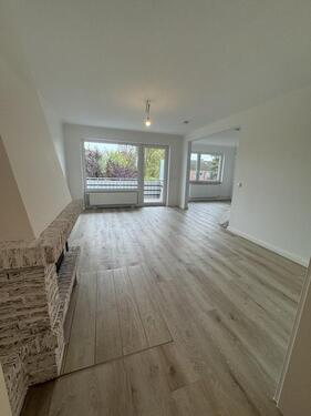 Foto - 4,5 Zimmer Maisonette Wohnung 140 qm Erstbezug n. Sanierung in 25462 Rellingen