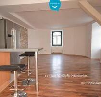 Laminat • 2 Zimmer • schicke Dekortapete • Einbauküche • offene Küche am Wohnzimmer • jetzt ansehen? - Chemnitz Bernsdorf