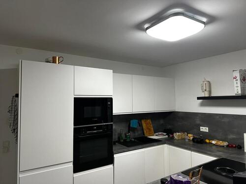 Foto - Souterrainwohnung mit Garage und Wintergarten