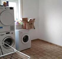 Dachgeschoss. Ehringshausen - 1.100,00&nbsp;EUR Kaltmiete, ca.&nbsp; 75,00&nbsp;m&sup2; in Aßlar (PLZ: 35614)