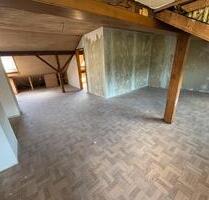 Helle Dachgeschosswohnung in Ennepetal Voerde – 4 Zimmer