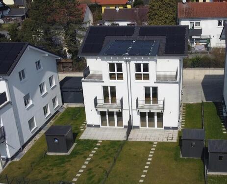 Foto - Stilvolle Doppelhaushälfte in ruhiger Lage mit optimaler Anbindung