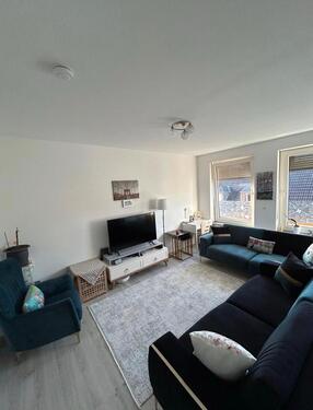 Foto - 4 Zimmer Wohnung !!! Lesen Sie bitte die BESCHREIBUNG!!!