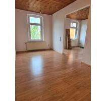 Helle 3 Zimmerwohnung - 598,00&nbsp;EUR Kaltmiete, ca.&nbsp; 92,00&nbsp;m&sup2; in Hof (PLZ: 95028) Altstadt