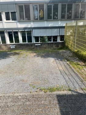 Foto - PKW-Stellplatz (Parkplatz) in Sinzig – Nähe Bahnhof zu vermieten