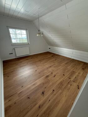 Foto - Großzügige 4-Zimmer-Wohnung mit Balkon – ab sofort bezugsfertig