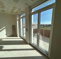 Besonderes Wohnen im kernsanierten Altbau – 2-Zi. Wohnung mit Südbalkon, EBK und Stellplatz - Rheinau