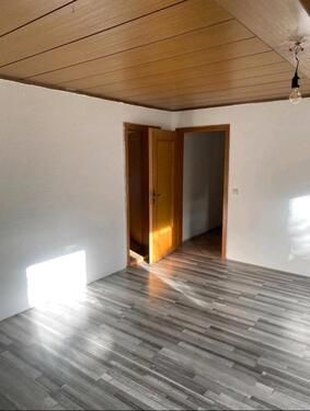 Foto - 4 Zimmer Erdgeschoßwohnung in Beltheim