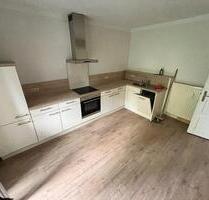 3-Zimmer-Altbauwohnung mit Balkon in zentraler Lage - Schleswig