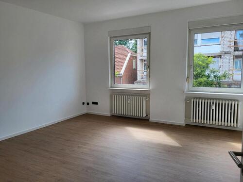 Foto - Sehr schöne renovierte Altbauwohnung zu vermieten