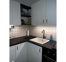 2-Zi Wohnung möbliert – 3 Haltestellen zum Hbf - Düsseldorf Stadtbezirk 8