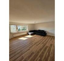 5,5 Zimmerwohnung mit großem Balkon Kamin Doppelgarage 144m² - Neckarsulm