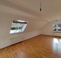 Großzügige Wohnung – ganze Etage für Sie allein – mit Carport - Königslutter am Elm