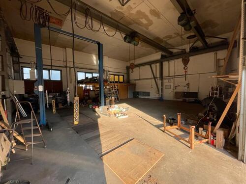 Foto - Biete Hallenanteil, Werkstatt, Lagerfläche zur Miete