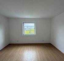 Helle 1-Zimmer Wohnung mit EBK - 780,00&nbsp;EUR Kaltmiete, ca.&nbsp; 26,00&nbsp;m&sup2; in Darmstadt (PLZ: 64283)