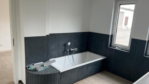 Foto - Erstbezug nach Kersanierung: helle EG Wohnung in Alleinlage