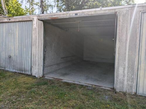 Foto - Garage für PKW zu vermieten - 50,00&nbsp;EUR Miete,