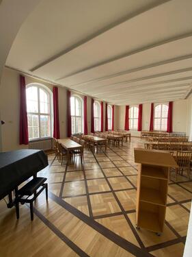 Foto - Tagungsraum-saal 100qm für 100P