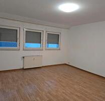 2 Zimmer Wohnung in der Stadtmitte Rüsselsheim - Rüsselsheim am Main