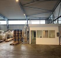 Lagerhalle 425qm m. Büro u. WC - 2.275,00 EUR Kaltmiete, in Fernwald (PLZ: 35463)