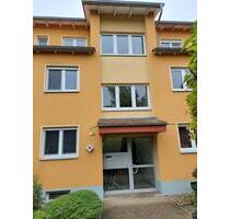 RESERVIERT - Komfortable und ansprechende 3 - Zi.-Wohnung im OG, - Burgdorf