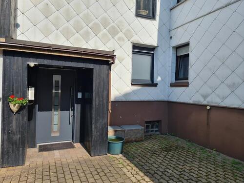 Foto - EFH in Göttelborn zu vermieten - 1.000,00 EUR Kaltmiete, ca.  130,00 m²