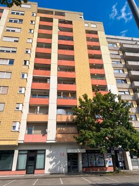 Foto - Panoramablick im 8. OG – 2-Zi.-ETW m. Balkon, Aufzug & Stellplatz