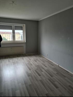 Foto - 3 Zi Etw Eigentumswohnung Bergl m Keller Balkon