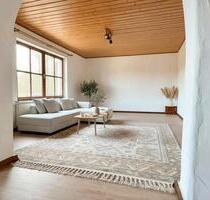 Ab sofort! 150 qm Wohneinheit, 4,5 Zimmer mit Balkon-bezugsfertig - Krombach