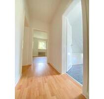 *** Singles oder Paare aufgepaßt!!! Einziehen und Wohlfühlen *** DG-Apartment *** - Marl