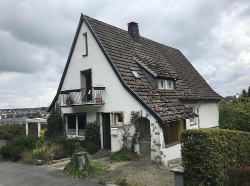 Foto - Großes EFH oder ZFH Haus in Warsteiner Randlage zu verkaufen