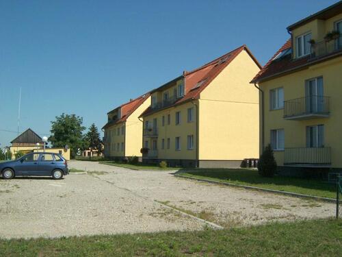 Foto - Schöne 2-Zimmer-Wohnung mit Balkon, Einbauküche, Erdgeschoss