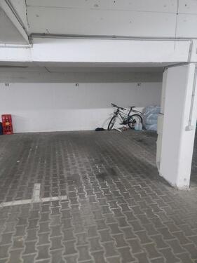 Foto - TG-Stellplatz für PKW - 100,00 EUR Miete,