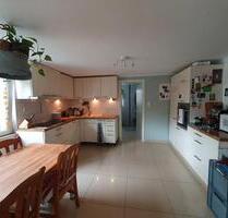 Schöne, helle 2-Zimmer-Souterrain-Wohnung mit 43 m² _64297 - Darmstadt Eberstadt Schöne, helle 2-Zimmer-Souterrain-Wohnung mit 43 m² _64297 - Darmstadt Eberstadt