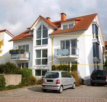 2-Zimmer-Wohnung mit zwei Balkonen und Stellplatz in Schriesheim