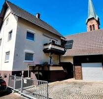Einfamilienhaus mit Ausbaureserve und großem Garten, ohne Makler - Friesenheim