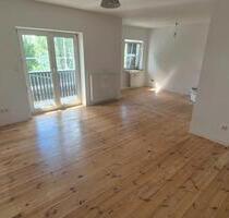Helle 2-Zimmer-Whg mit Balkon+Gartenanteil in Haar (max. 2 Pers.)