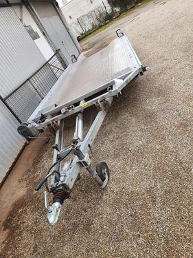 Foto - Biete Anhänger und Wohnwagen Stellplätze