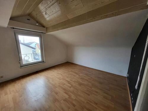Foto - 35‑qm Dachgeschosswohnung in 76316 Malsch – ideal Kapitalanlage