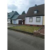 Doppelhaushälfte - 135.000,00&nbsp;EUR Kaufpreis, ca.&nbsp; 110,00&nbsp;m&sup2; in Dessau-Roßlau (PLZ: 06847)