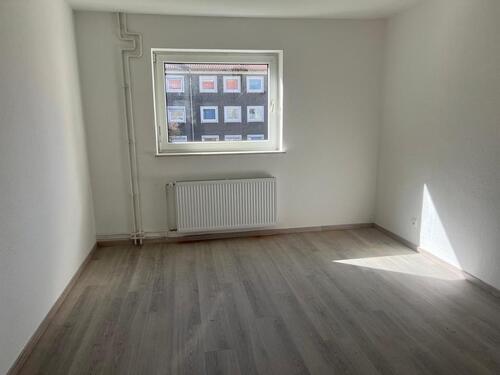 Foto - Kernsanierte 3-Zi.-Whg in Lebenstedt mit Balkon