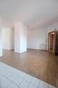Foto - Zentral mit Balkon!!! - 325,00&nbsp;EUR Kaltmiete, ca.&nbsp; 70,40&nbsp;m&sup2;