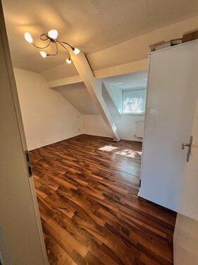 Foto - Dachgeschoßwohnung in Krefeld zur Miete