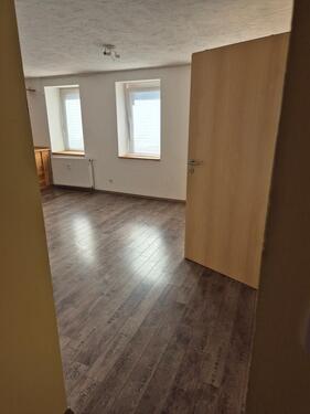 Foto - LICHTDURCHFLUTETE 3- RAUM- WOHNUNG in ROSSLEBEN