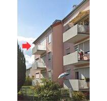 Helle 2 Zimmer-Wohnung mit Balkon in Oberasbach Zentral