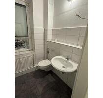 2 Zimmer OG ,EBK, Duschbad ,Neumünster , Wippendorfstr.