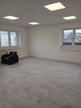 Foto - Büro 40m² Künkelstrasse 247 Zugang – Inkl. Strom & Internet